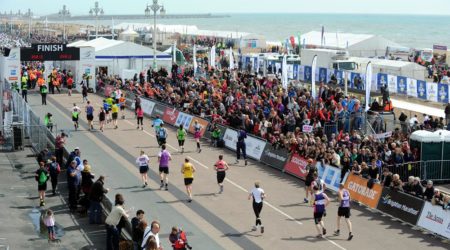 brighton marathon seaside - finish line