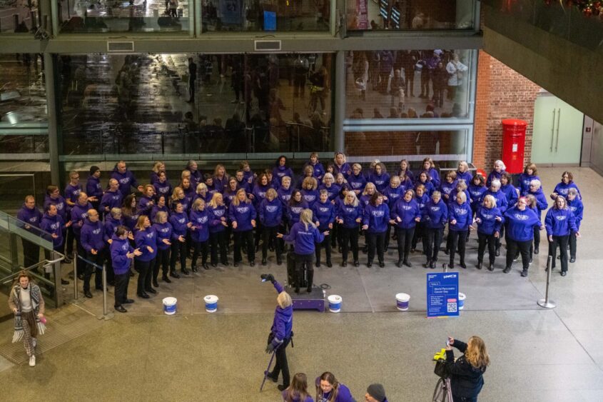 The wonderful Popchoir helping us raise awareness